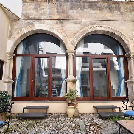 Iflat Agli Archetti Del Centro Storico *